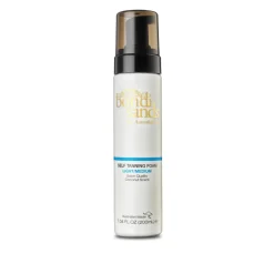 Zonbescherming<Bondi Sands Self Tanning Foam Light/Medium 200 ml