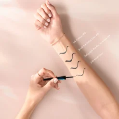 New 24h Brush Liner 010 Ultra Black Waterproof 3 ml Eyeliner