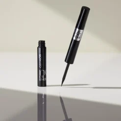 Best Ink Eyeliner 010 Best in Black 1,7 ml Eyeliner