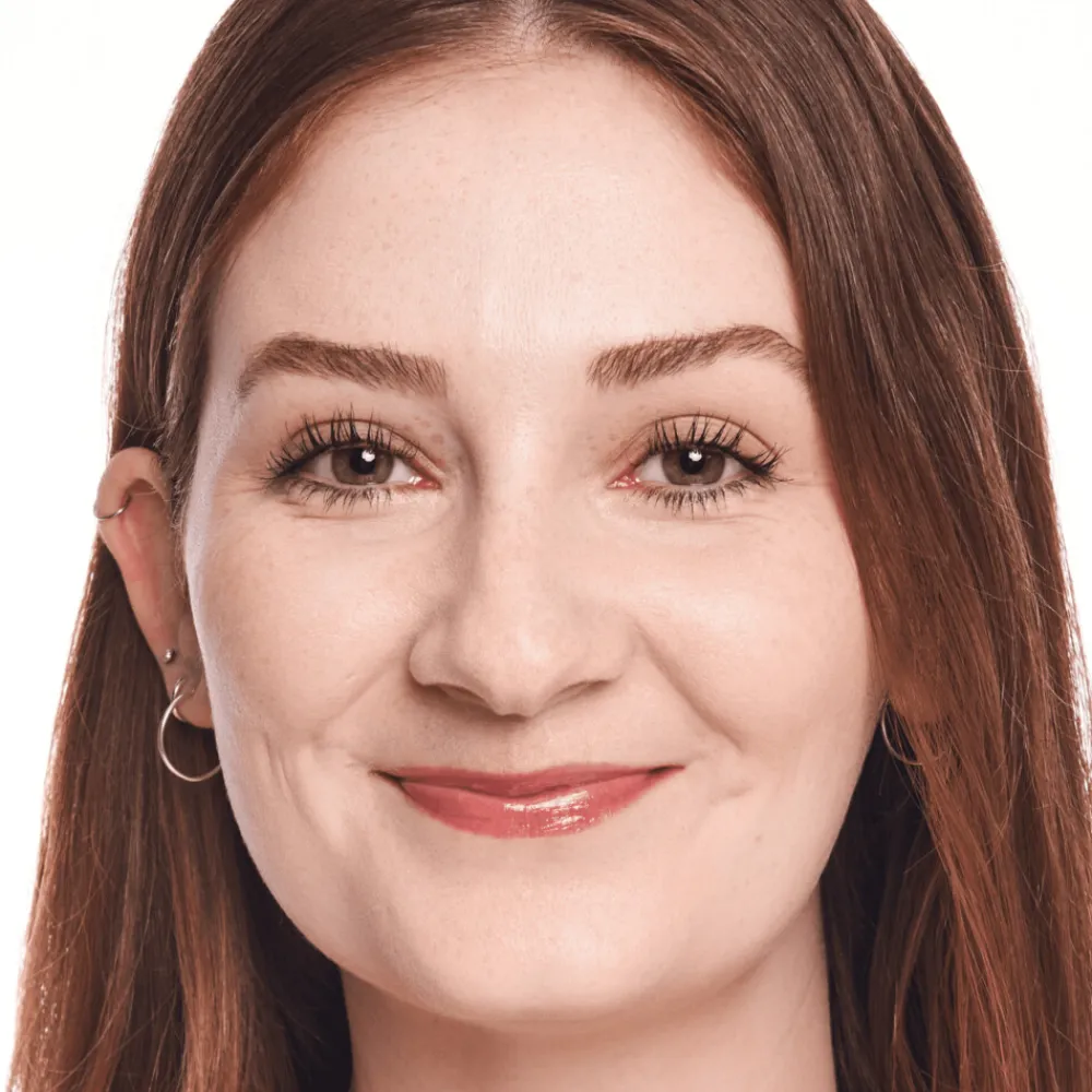 Foundation<Catrice Invisible Cover Foundation 007C 30 ml