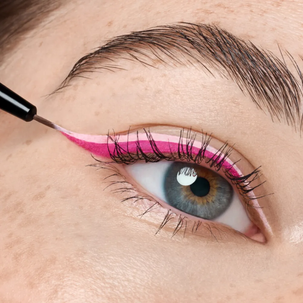 Magic Perfectors Eyeliner Brush^Catrice Hot