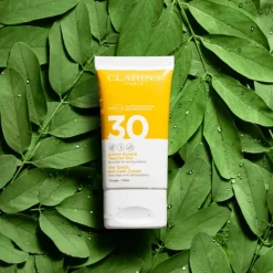 New Dry Touch Sun Care Cream SPF30 50 ml Zonbescherming