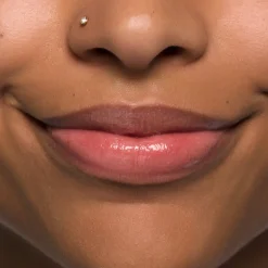 Extreme Shine Volume Lipgloss 12 Dazzling Apricot 5 ml^essence