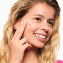 New Silky Blur Poreless Primer 30 ml Primer