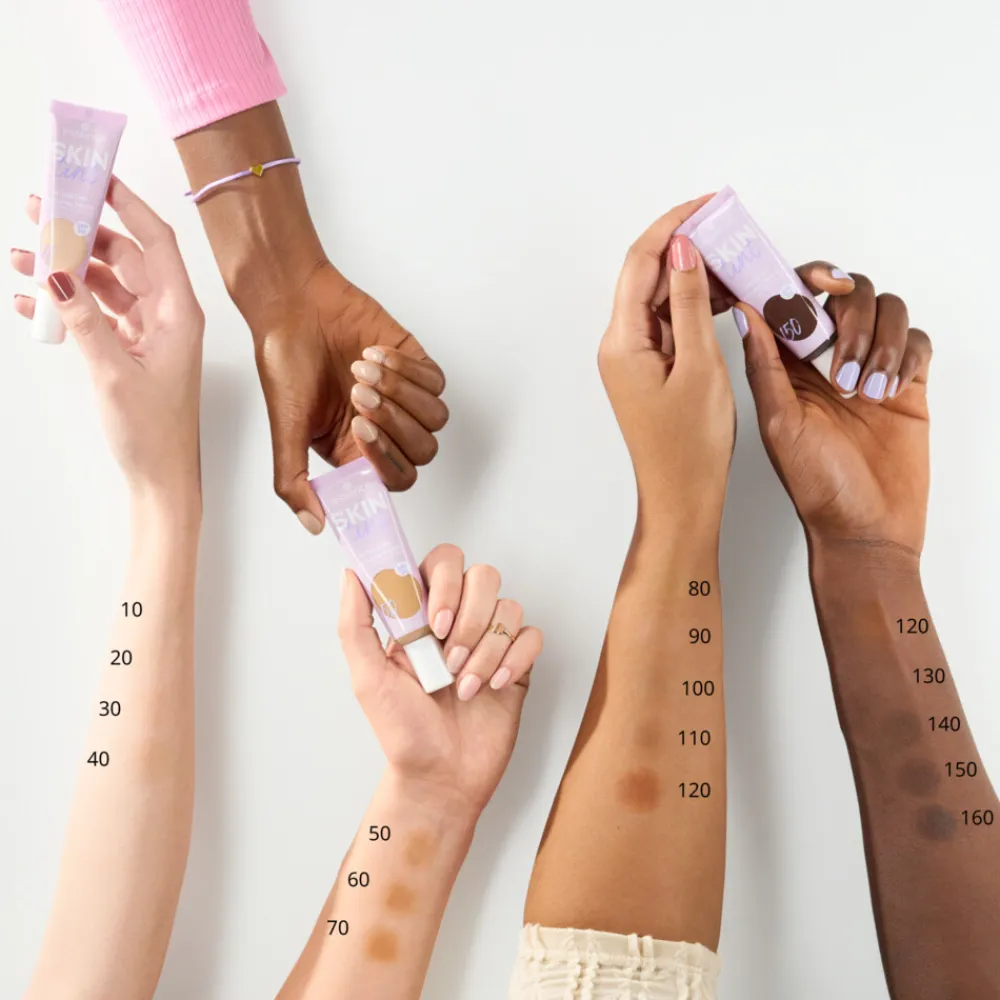 Foundation<essence SKIN Tint 20 30 ml