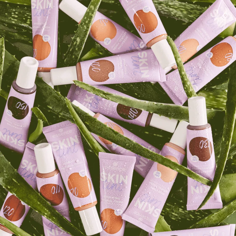 Foundation<essence SKIN Tint 20 30 ml