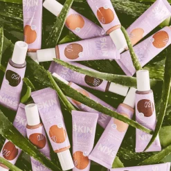 Foundation<essence SKIN Tint 130 30 ml