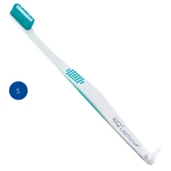 New Tandenborstel IQ+ Extra soft Tandenborstels