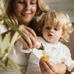 Olive Drops Vitaminen D3 & K2 30 ml^Laveen Hot