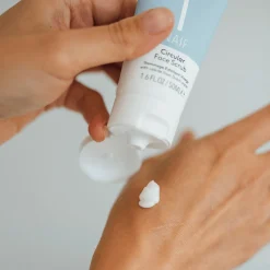 Discount Circulaire Face Scrub 50 ml Reiniging