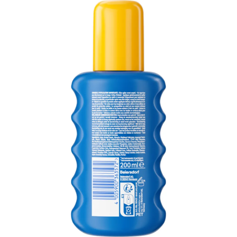 Protect & Hydrate Zonnespray SPF 20 200 ml^NIVEA Sun Hot
