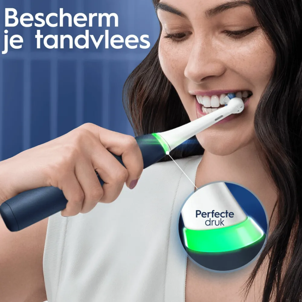 Tandenborstels<Oral-B Elektrische Tandenborstel iO 7S Blauw