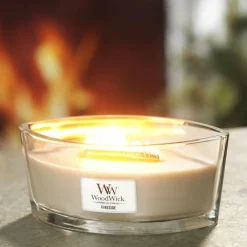 Kaarsen|Geurkaarsen<WoodWick Geurkaars Ellipse Fireside 454 gr