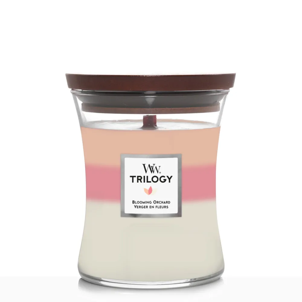 Kaarsen|Geurkaarsen<WoodWick Geurkaars Medium Trilogy Blooming Orchard 275 gr