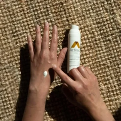 Zonbescherming<Actinica 2x Lotion SPF50+ 80 gr