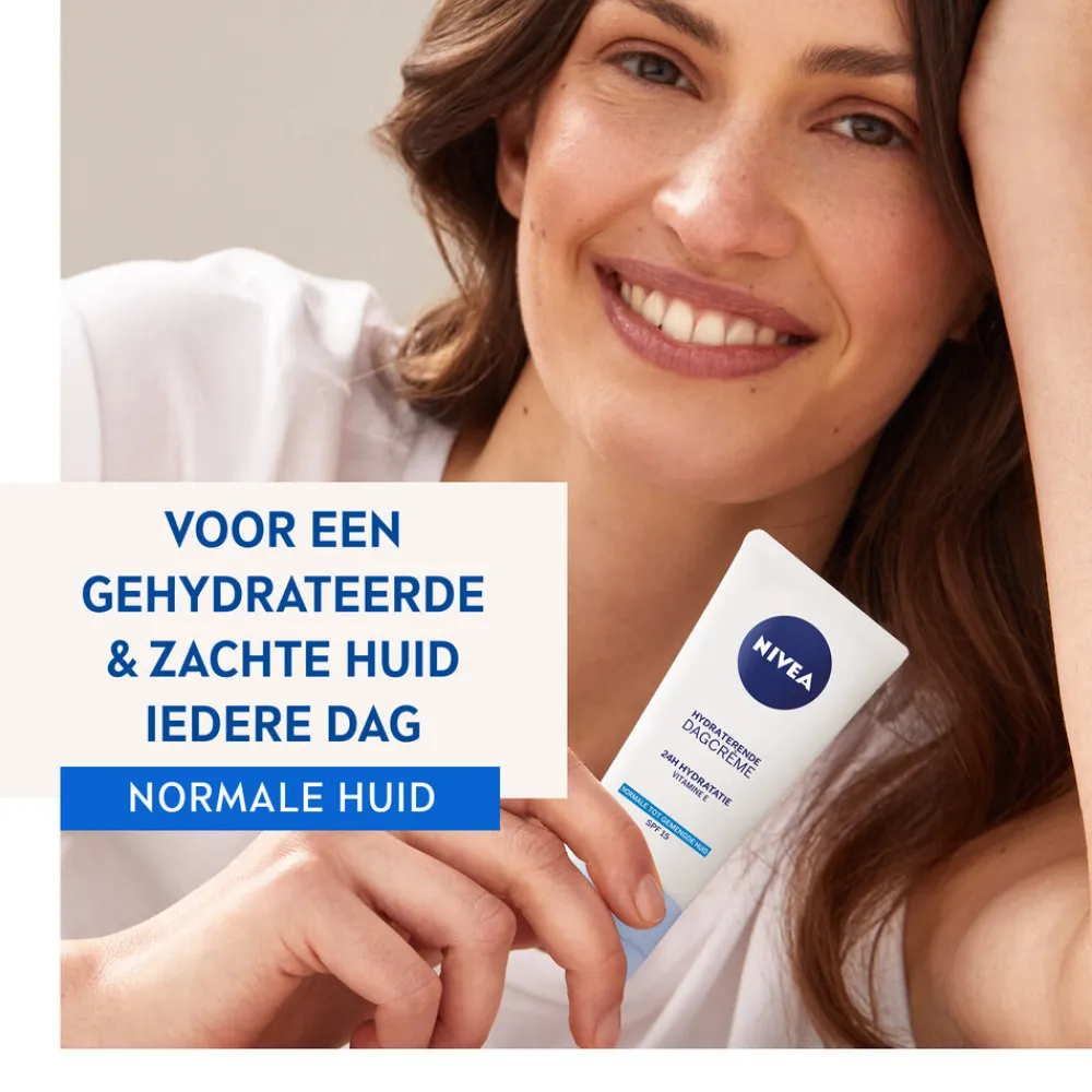 3x Dagcrème Hydraterend SPF 15 50 ml^NIVEA Outlet