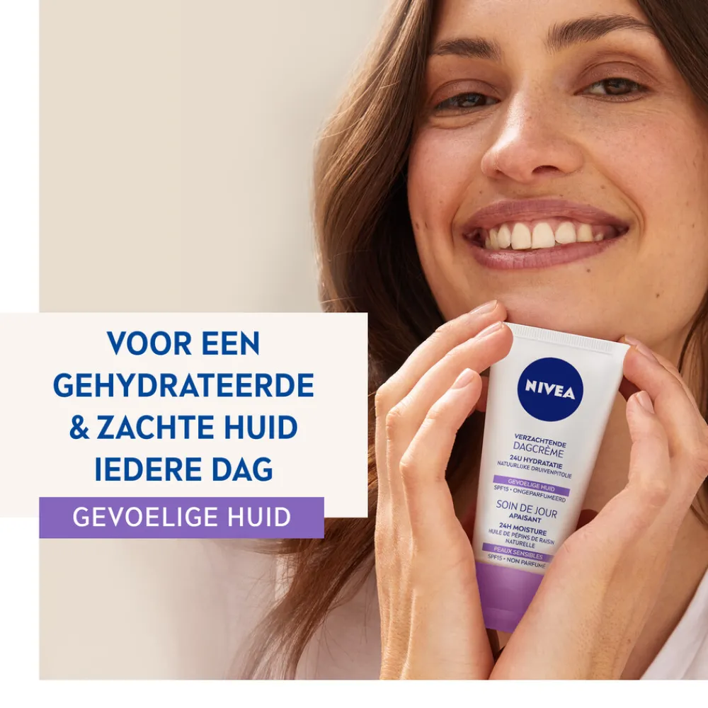 Dag- & Nachtcrème<NIVEA 3x Dagcrème Verzachtend SPF 15 50 ml